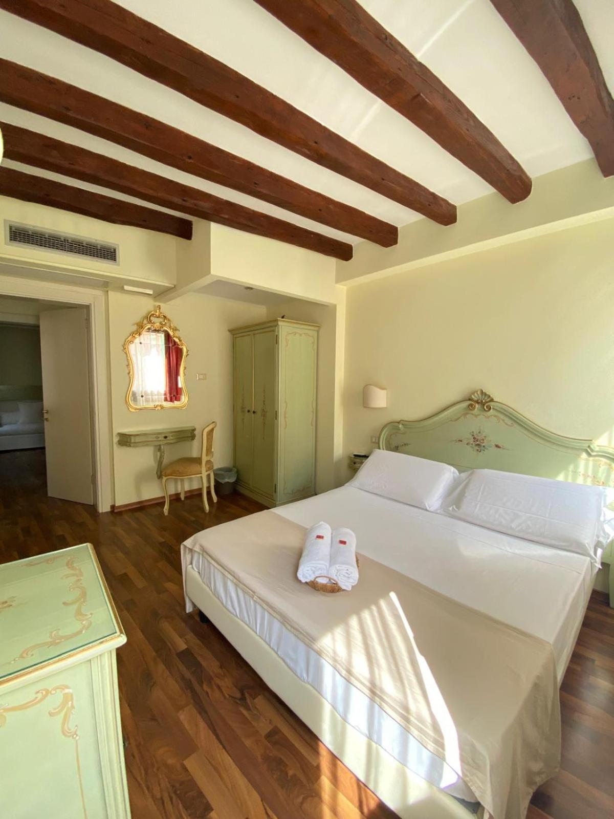 Casa Vacanze Angolo 'Sconto Venice Exterior photo