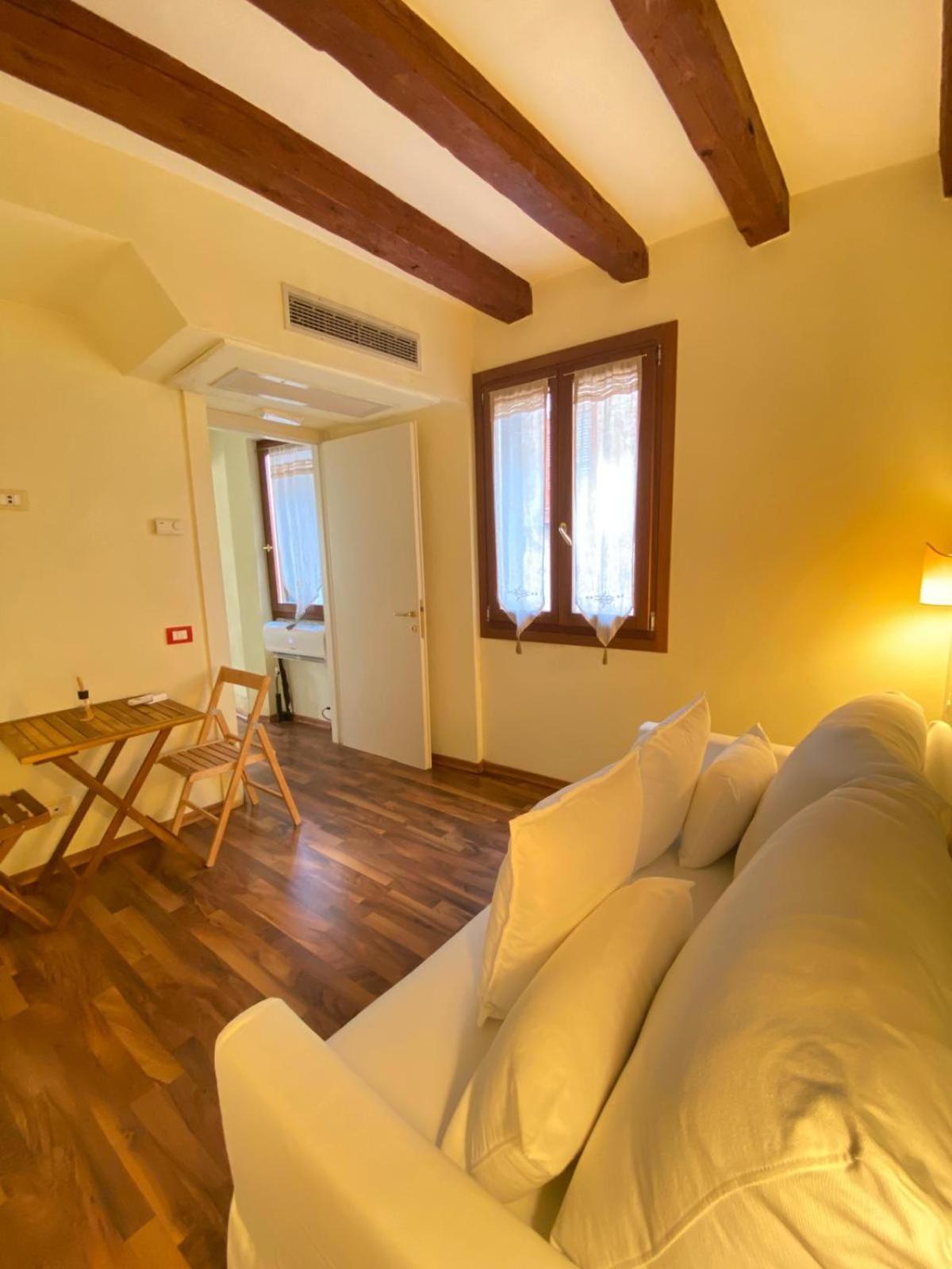 Casa Vacanze Angolo 'Sconto Venice Exterior photo