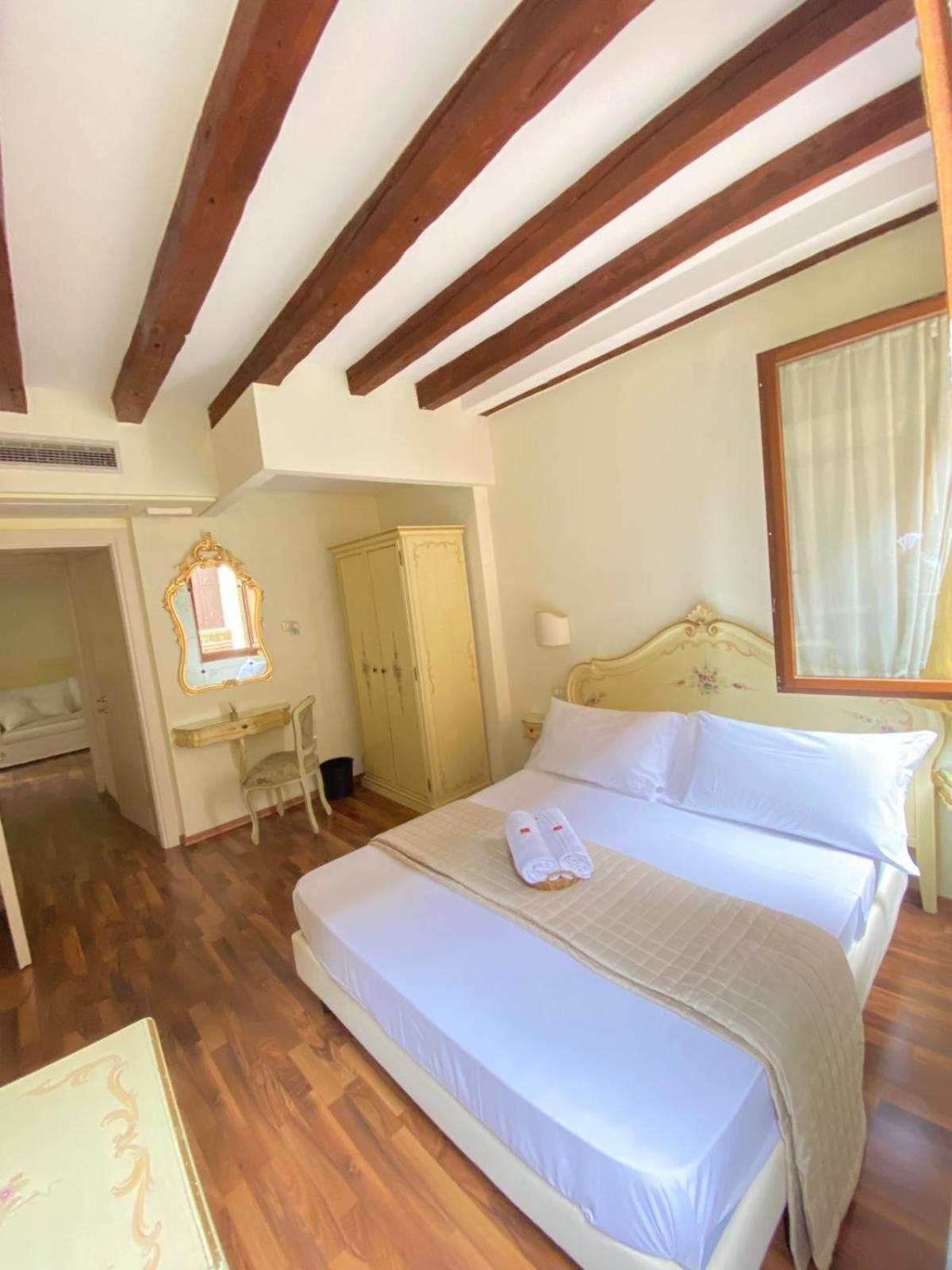 Casa Vacanze Angolo 'Sconto Venice Exterior photo